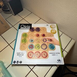 Otrio Strategy Board Game